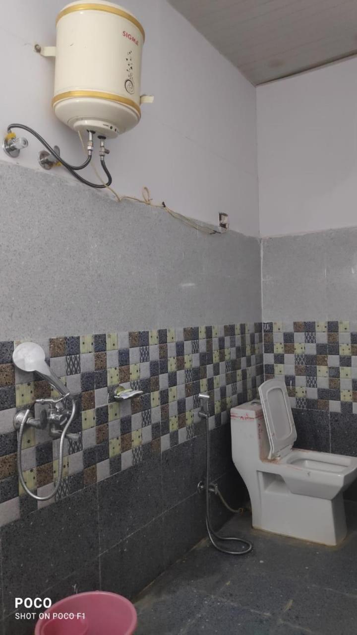 Hotel Trishul Inn Karnaprayāg Zewnętrze zdjęcie